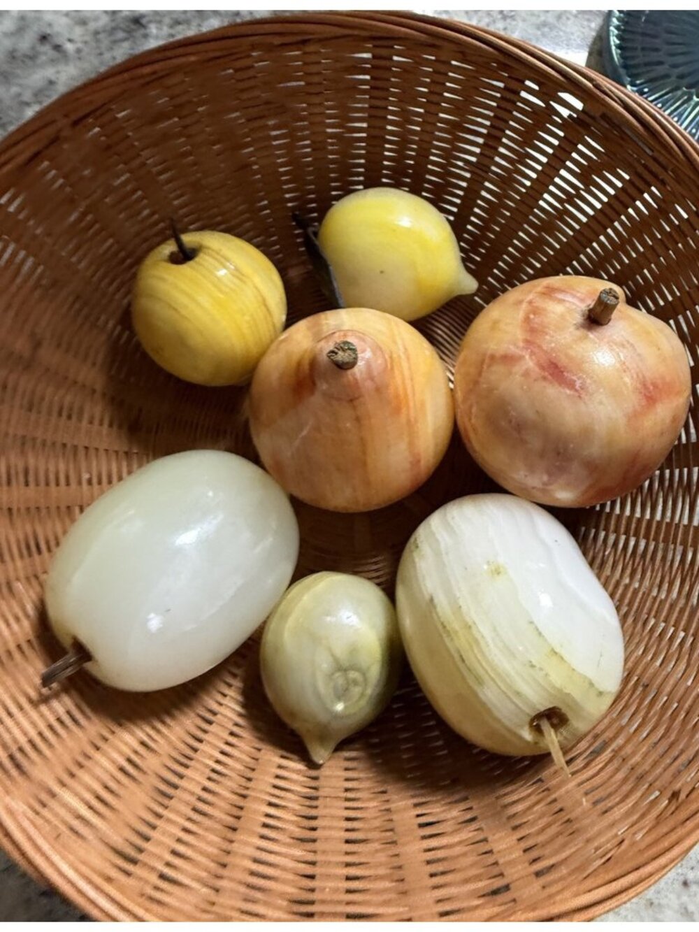 7 Vintage Italian Alabaster  Marble Hand Carved Stone Fruit MCM Table Top Read